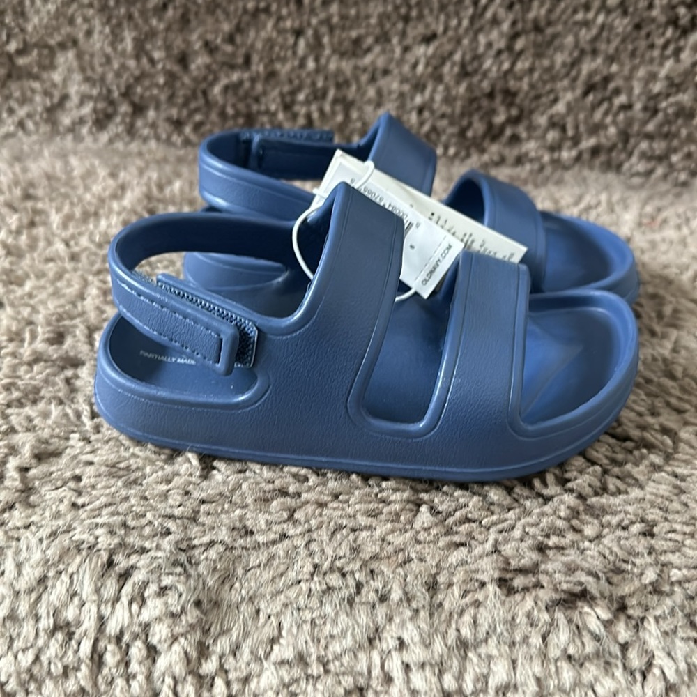 Old Navy NWT Blue Sandals Size 6 - Picture 5 of 6